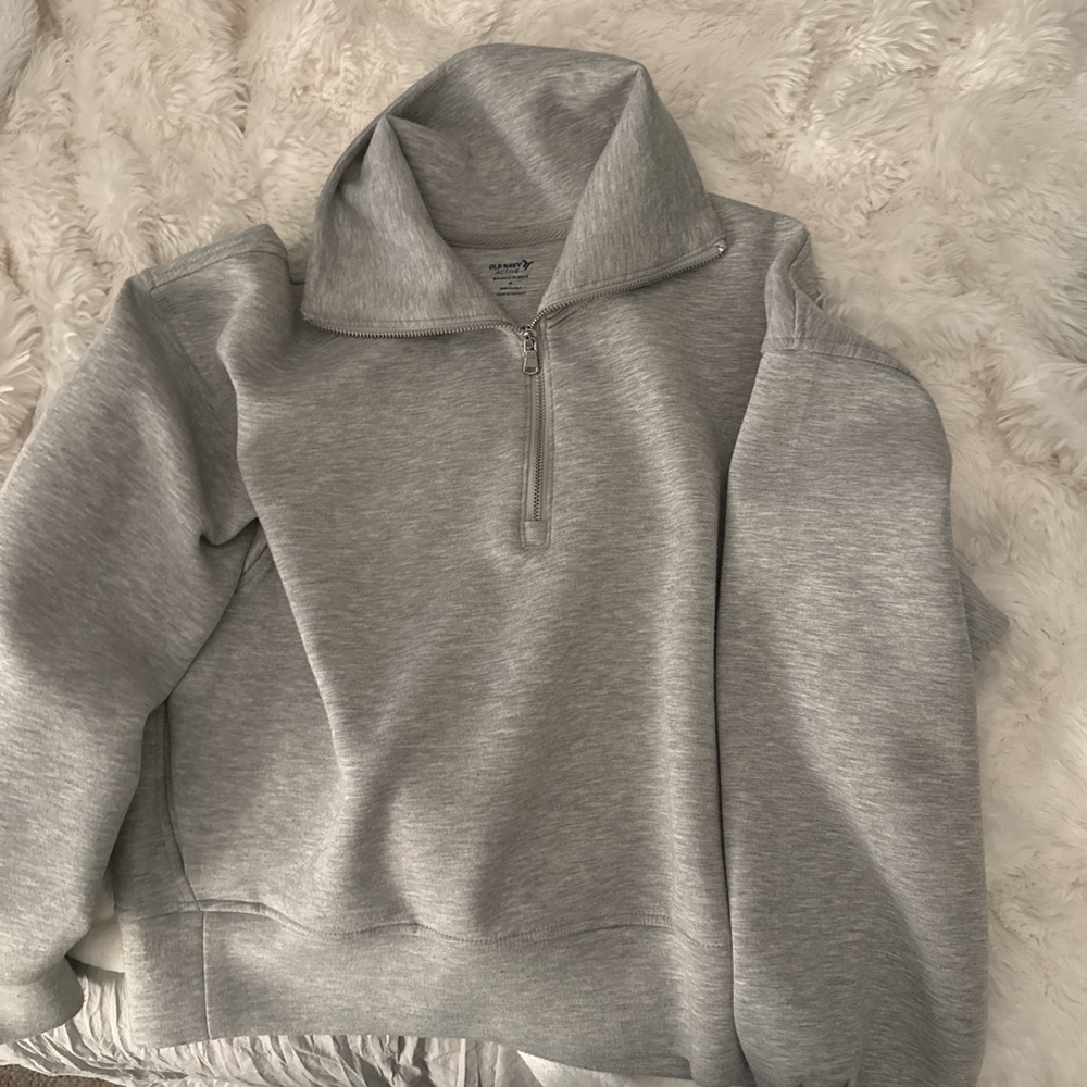 Old navy  Gray quarter zip Sweater size medium